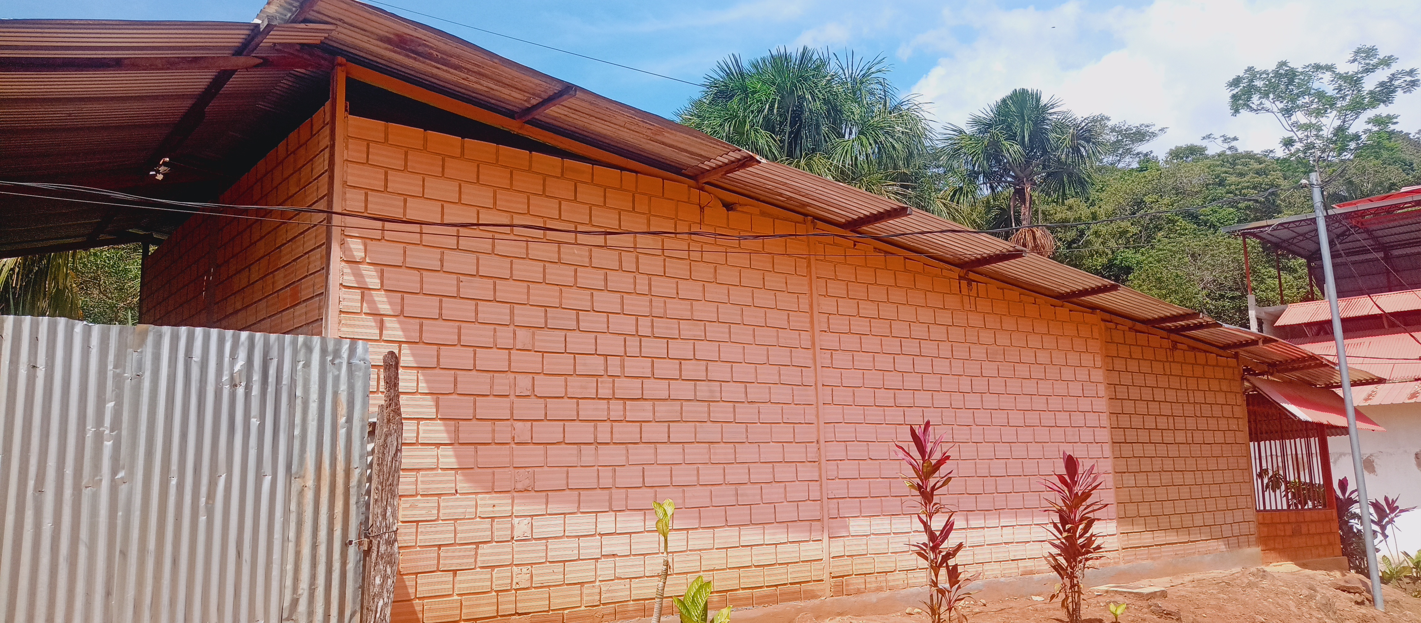🏡 Casa en Venta en Urb. Santa Elinor - Rancho Rista, Tarapoto: ¡Tu hogar ideal en un clima fresco!